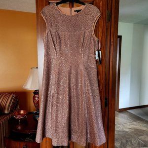 Women's Designer Maggy London Cocktail Party Dress - Size 14  NWT